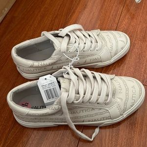 Nautica shoes size 5.5